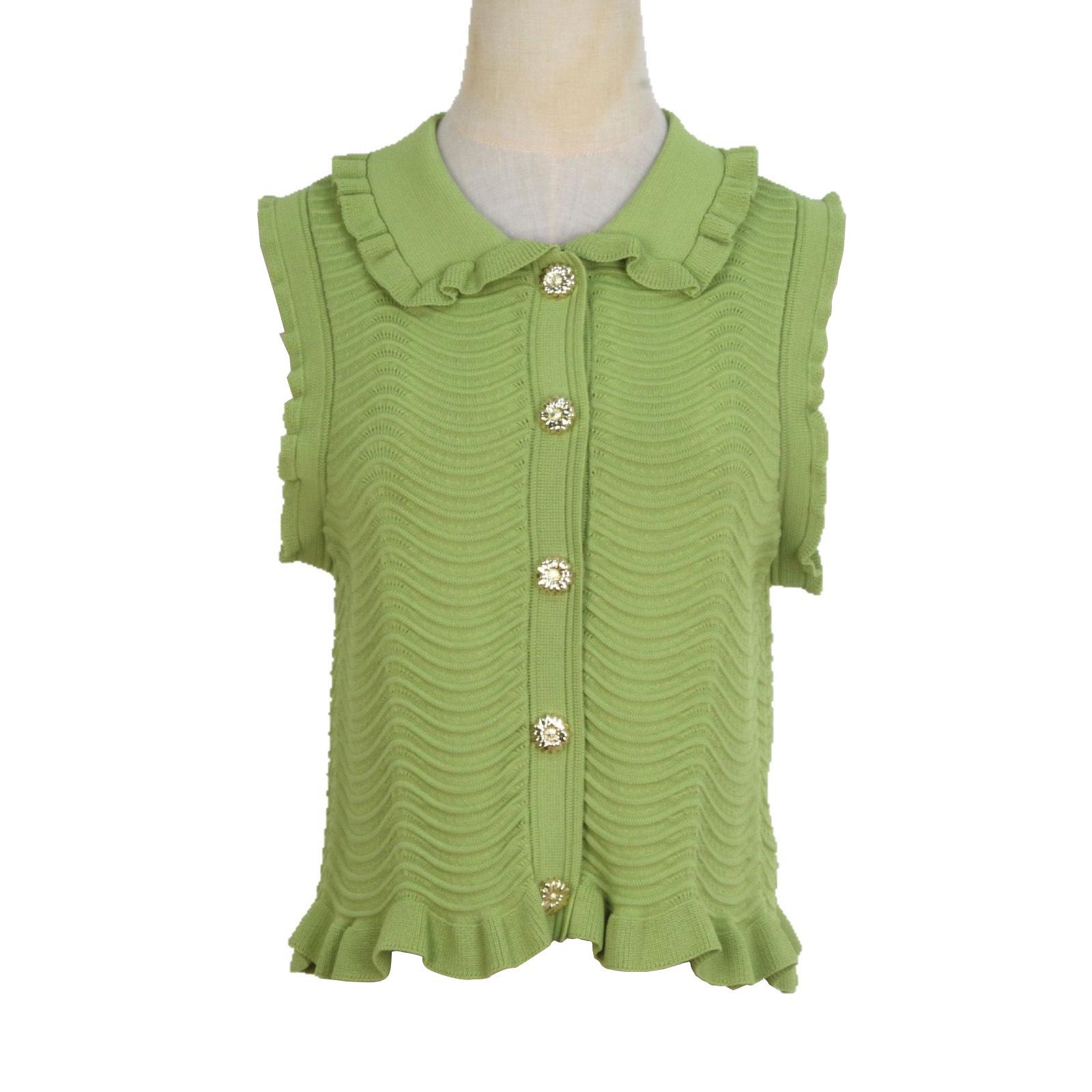 Комплект из оливкового топа без рукавов с оборками и юбки миди S Family Весна 2025 для женщин Small
Комплект из оливкового топа без рукавов с оборками и юбки миди S Family Весна 2025 для женщин Small