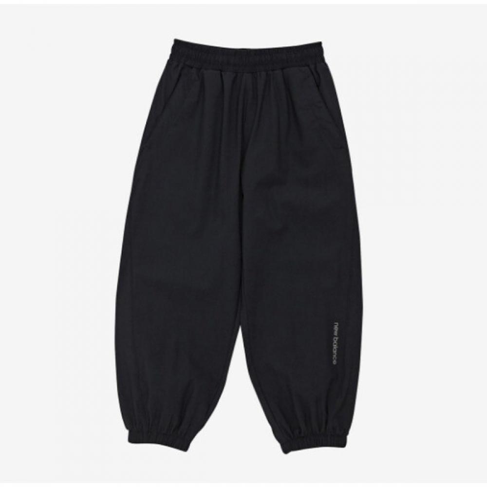 New Balance Детские трикотажные брюки-джоггеры B1 Nk9lf2103u 19 60 1.NK9LF2103U 19/110
New Balance Детские трикотажные брюки-джоггеры B1 Nk9lf2103u 19 60 1.NK9LF2103U 19/110