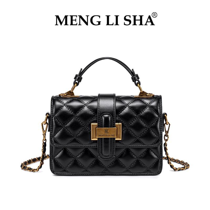 2 New women s bags niche high-end chain shoulder armpit bag commuting light luxury versatile portable messenger bag чёрный
2 New women s bags niche high-end chain shoulder armpit bag commuting light luxury versatile portable messenger bag чёрный