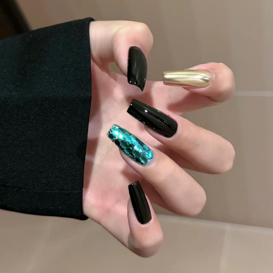 WM-92 Black and Sea Blue False Nails with Silver Glitter Stickers, 24-Piece. Glue Version
WM-92 Black and Sea Blue False Nails with Silver Glitter Stickers, 24-Piece. Glue Version
