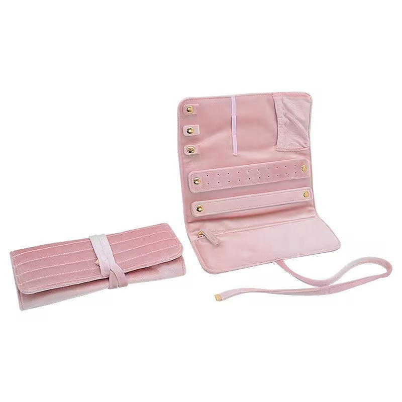 Jewelry Bag Velvet Jewelry Storage Bag Necklace Earrings Ring Jewelry Storage Roll Bag Jewelry Display 25.5X20cm рожевий
Jewelry Bag Velvet Jewelry Storage Bag Necklace Earrings Ring Jewelry Storage Roll Bag Jewelry Display 25.5X20cm рожевий