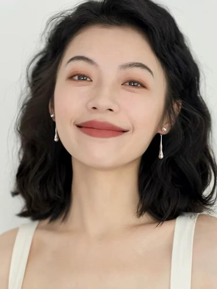 Женские нишевые серьги в стиле легкая роскошь 1 pair of earrings
Женские нишевые серьги в стиле легкая роскошь 1 pair of earrings