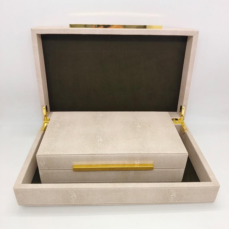 Velvet Jewelry Box Tray Necklace Earrings Ring Jewelry Boxes Organizer Bracelet Display Portable Accessories Storage for Women 28.2X16.2X7.5CM бежевый
Velvet Jewelry Box Tray Necklace Earrings Ring Jewelry Boxes Organizer Bracelet Display Portable Accessories Storage for Women 28.2X16.2X7.5CM бежевый