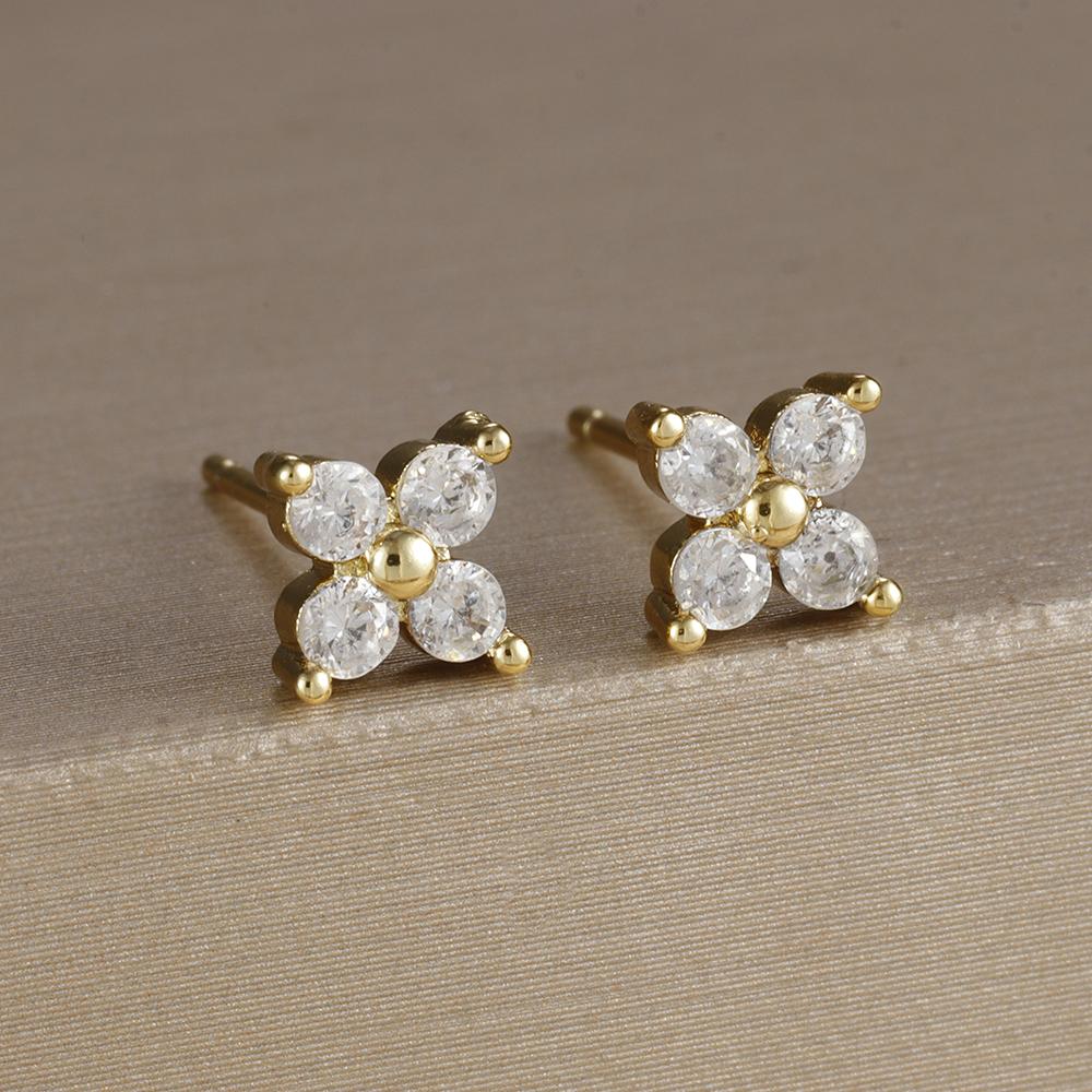 2 шт. серьги-подвески из нержавеющей стали с квадратным камнем на декабрьский день рождения, кубический цирконий, цепочка с цветком, серьги-подвески, ювелирные изделия для пирсинга
2 шт. серьги-подвески из нержавеющей стали с квадратным камнем на декабрьский день рождения, кубический цирконий, цепочка с цветком, серьги-подвески, ювелирные изделия для пирсинга