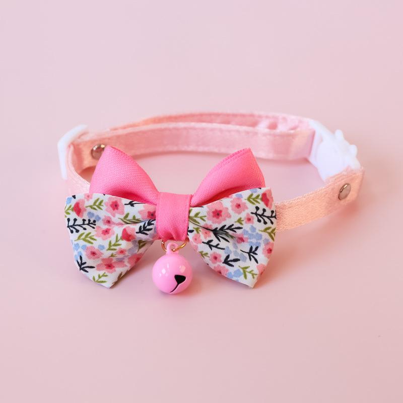 Классический ошейник с бантом для домашних животных, ошейник для кошек и собак, ошейник с колокольчиком-макароном, пряжка безопасности, градиентный цветочный бант, регулируемый узел, ошейники для кошек для котят и щенков M neck 30-48cm
Классический ошейник с бантом для домашних животных, ошейник для кошек и собак, ошейник с колокольчиком-макароном, пряжка безопасности, градиентный цветочный бант, регулируемый узел, ошейники для кошек для котят и щенков M neck 30-48cm