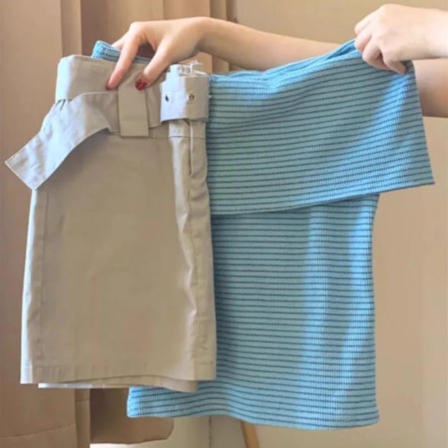 Korean Chic Summer Two-Piece Set: Off-Shoulder Lapel Top with Belt & Short Skirt M (Recommended 48-53 kg)
Korean Chic Summer Two-Piece Set: Off-Shoulder Lapel Top with Belt & Short Skirt M (Recommended 48-53 kg)