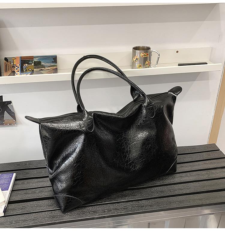 Large capacity pu tote bag women s versatile portable niche underarm shoulder bag fashion bag going out messenger bag чорний
Large capacity pu tote bag women s versatile portable niche underarm shoulder bag fashion bag going out messenger bag чорний