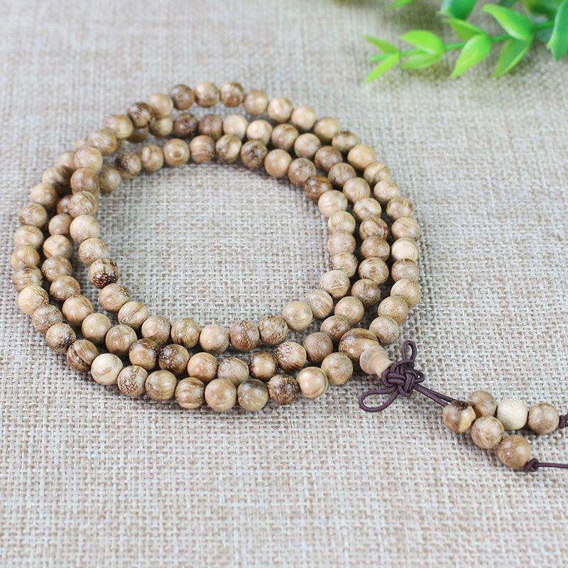 Вьетнамский браслет из агарового дерева Маленький пятнистый браслет из бусин «Белый песок» с изображением Будды Мужские и женские парные украшения Натуральный аромат Четки Ручные 6mm about 108
Вьетнамский браслет из агарового дерева Маленький пятнистый браслет из бусин «Белый песок» с изображением Будды Мужские и женские парные украшения Натуральный аромат Четки Ручные 6mm about 108