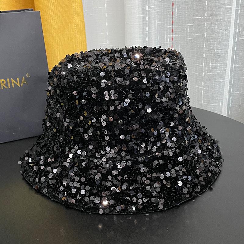 Весенне-летняя панама от солнца, женская цветная шляпа с блестками, модная, с индивидуальностью, шляпа для подиума, для танцев Adult (56-58cm) чёрный
Весенне-летняя панама от солнца, женская цветная шляпа с блестками, модная, с индивидуальностью, шляпа для подиума, для танцев Adult (56-58cm) чёрный