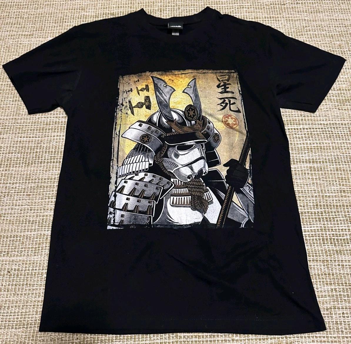 Men s Star Wars Samurai Stormtrooper Graphic Tee Black Size Small S
Men s Star Wars Samurai Stormtrooper Graphic Tee Black Size Small S