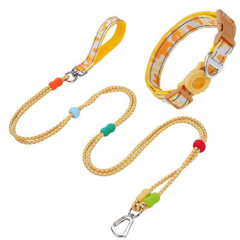 Dog Leash & Collar Set with AirTag Holder For Small Medium Large Dogs,5 FT Double Rope Leashes with Adjustable Reflective Collar S помаранчевий
Dog Leash & Collar Set with AirTag Holder For Small Medium Large Dogs,5 FT Double Rope Leashes with Adjustable Reflective Collar S помаранчевий