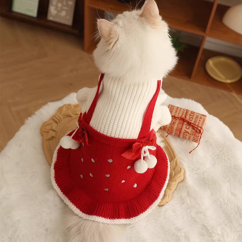German Christmas Sweater for Cats: Cozy Autumn/Winter Plush Toy and Anti-Shedding Kitten Outfit XS: Chest 29cm (recommended 0.5-1.5kg)
German Christmas Sweater for Cats: Cozy Autumn/Winter Plush Toy and Anti-Shedding Kitten Outfit XS: Chest 29cm (recommended 0.5-1.5kg)