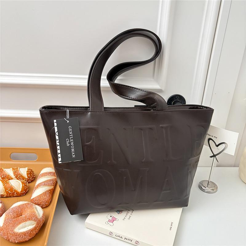 Thailand GentleWoman Embossed Small Tote Bag - Versatile High-End Casual Shoulder Handbag кавовий
Thailand GentleWoman Embossed Small Tote Bag - Versatile High-End Casual Shoulder Handbag кавовий
