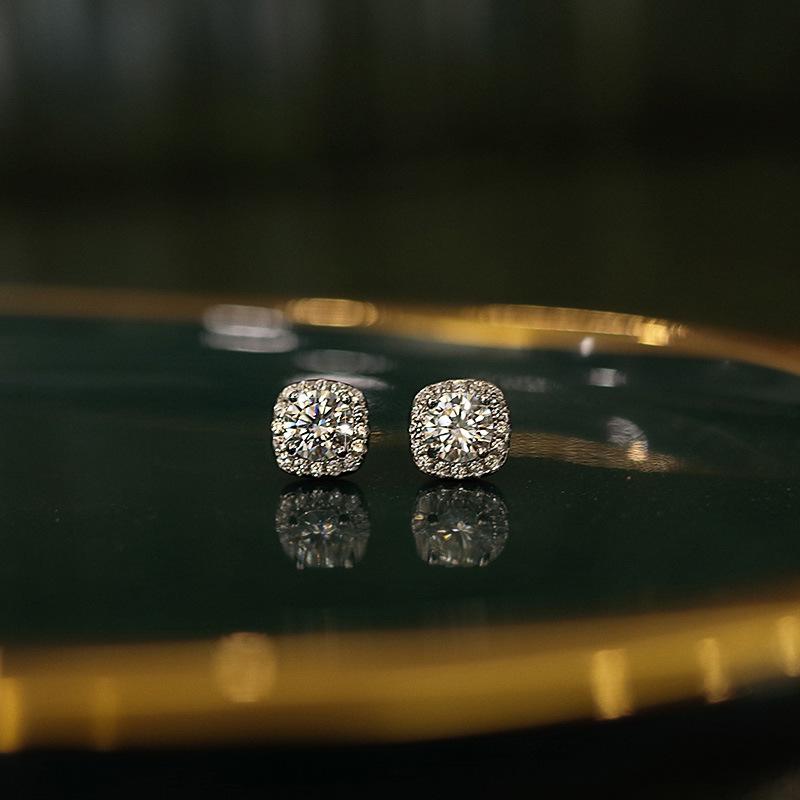 S925 Sterling Silver Gold-Plated Diamond Square Stud Earrings for Women - Light Luxury, Versatile Niche Design. 925 Silver
S925 Sterling Silver Gold-Plated Diamond Square Stud Earrings for Women - Light Luxury, Versatile Niche Design. 925 Silver