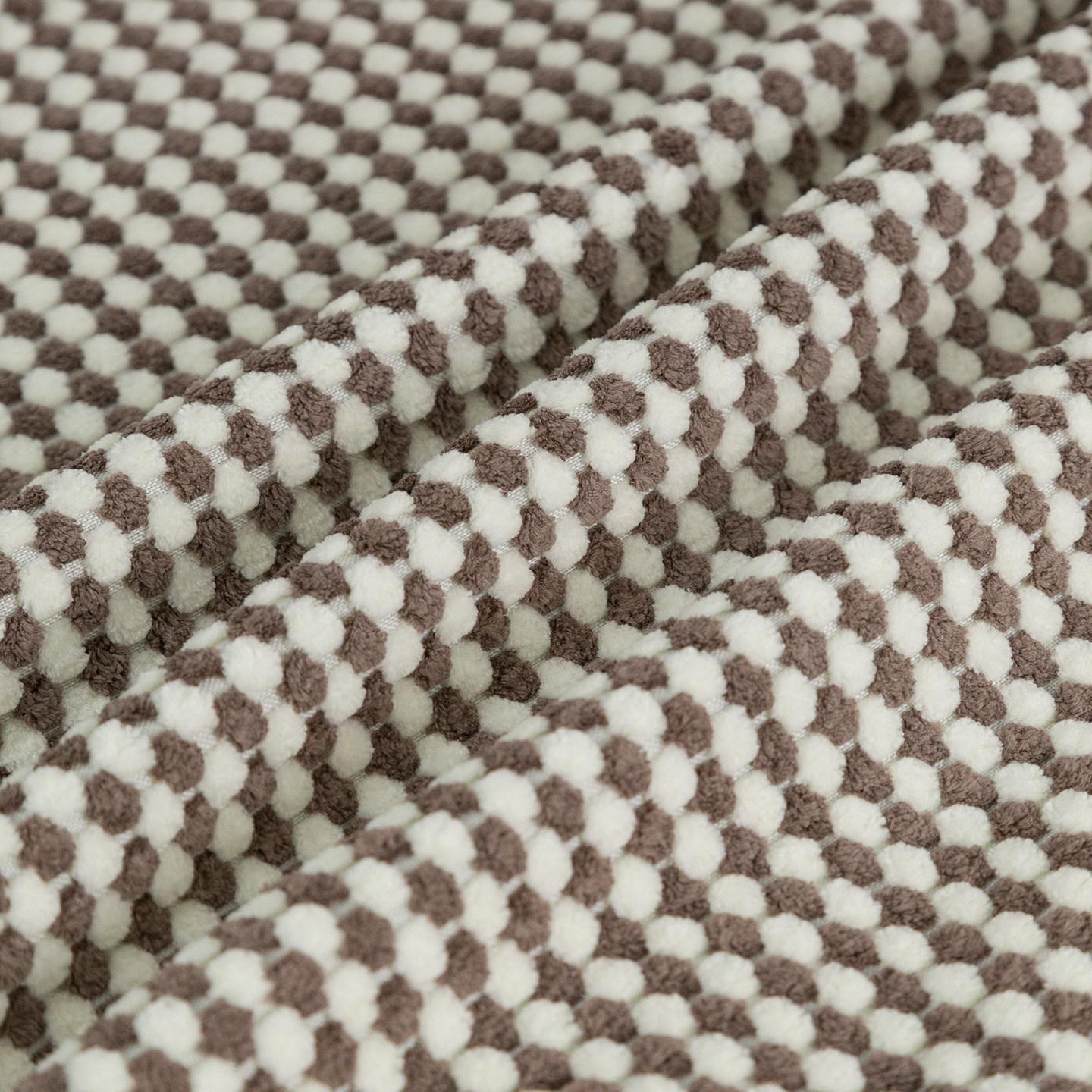 Thick Plush Double Color Polyester Plaid Fabric for Diy Sewing Coat Scarf Gloves Shoes Hats Bags Clothing Designer Fabrics Cloth 50x150cm
Thick Plush Double Color Polyester Plaid Fabric for Diy Sewing Coat Scarf Gloves Shoes Hats Bags Clothing Designer Fabrics Cloth 50x150cm