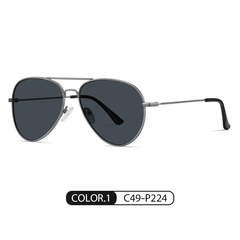 New concave sunglasses S30Green-coated anti-glare reflective driving sunglasses 57-17-139
New concave sunglasses S30Green-coated anti-glare reflective driving sunglasses 57-17-139