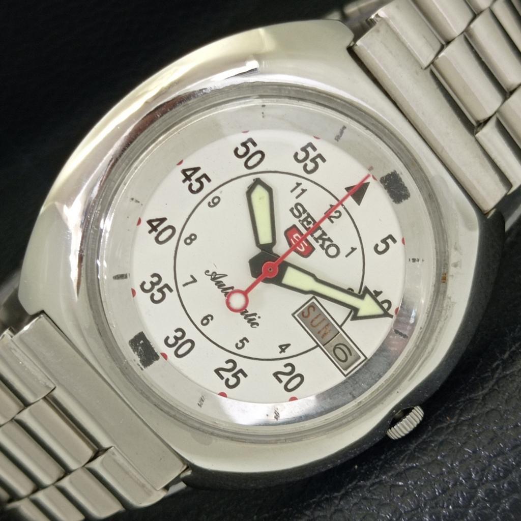 Б/У винтажные мужские часы SEIKO 5 AUTOMATIC 7006A из Японии с белым циферблатом a433868-2 R119-a433868
Б/У винтажные мужские часы SEIKO 5 AUTOMATIC 7006A из Японии с белым циферблатом a433868-2 R119-a433868