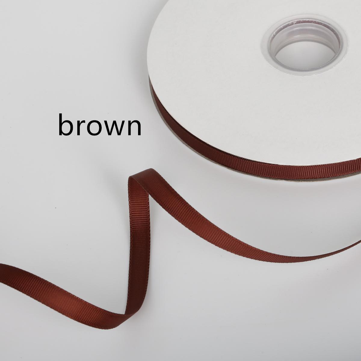 Корсажная лента для декора и заворачивания подарков на Рождество 7MM
Корсажная лента для декора и заворачивания подарков на Рождество 7MM