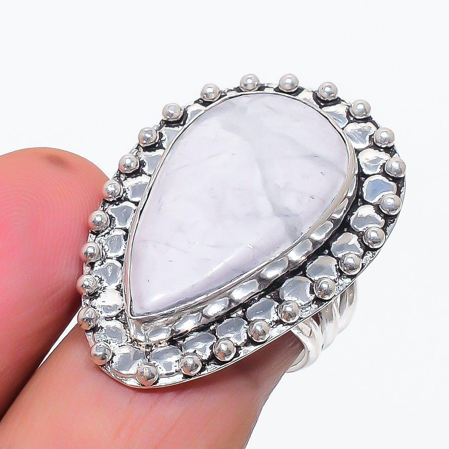 Natural Moonstone Gemstone 925 Sterling Silver Jewelry Ring Size 7.5 w2y27
Natural Moonstone Gemstone 925 Sterling Silver Jewelry Ring Size 7.5 w2y27