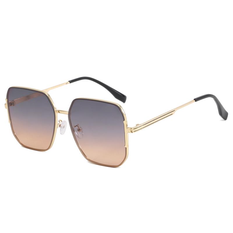UV400 Large Square Frame Anti-UV Sunglasses by Light Luxury One Size
UV400 Large Square Frame Anti-UV Sunglasses by Light Luxury One Size