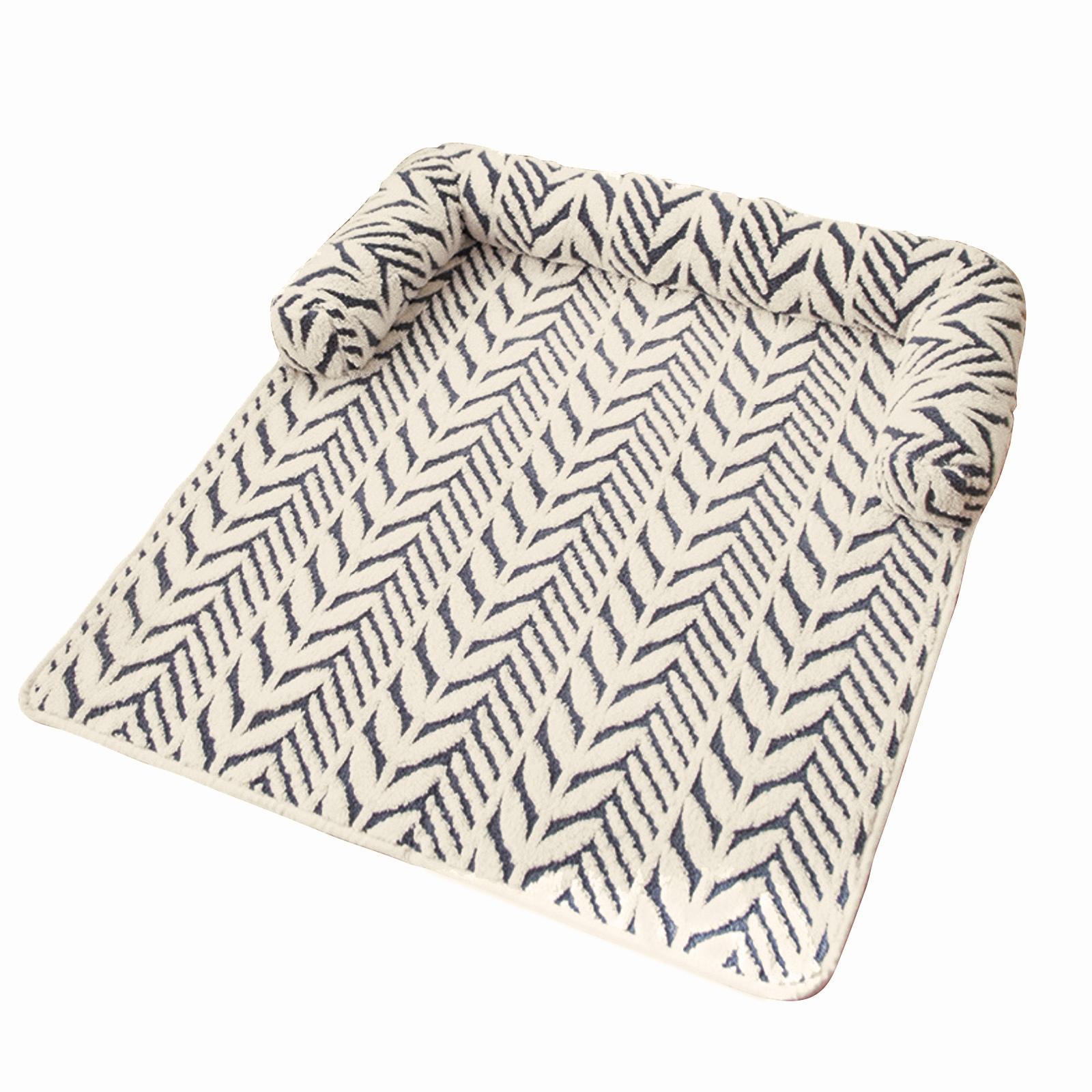 Plush Thickened Non Slip Sofa Pet Mat Soft Comfortable Dog Bed Cushion with Raised Edges for Small Medium Large Pets One Size
Plush Thickened Non Slip Sofa Pet Mat Soft Comfortable Dog Bed Cushion with Raised Edges for Small Medium Large Pets One Size