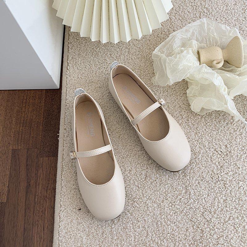 Single shoes women s flat-soled soft leather square head 2025 casual spring and autumn gentle season new fairy wind shallow mouth beanie ladyshoes 40 бежевый
Single shoes women s flat-soled soft leather square head 2025 casual spring and autumn gentle season new fairy wind shallow mouth beanie ladyshoes 40 бежевый
