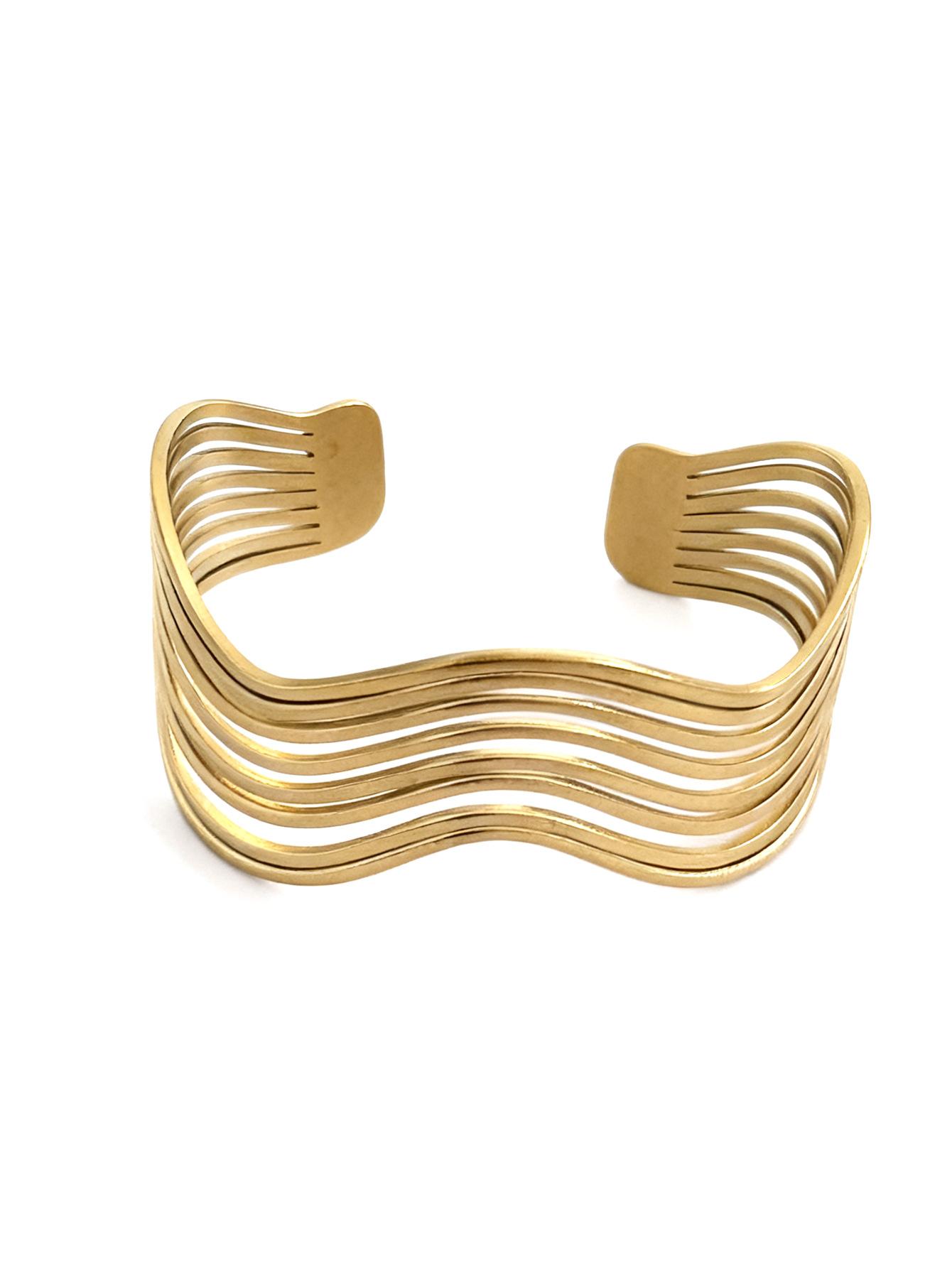 High-End Luxury Women s Stainless Steel Cuff Bracelet European American Style Titanium Steel Gold Plated Fashion Bangle
High-End Luxury Women s Stainless Steel Cuff Bracelet European American Style Titanium Steel Gold Plated Fashion Bangle