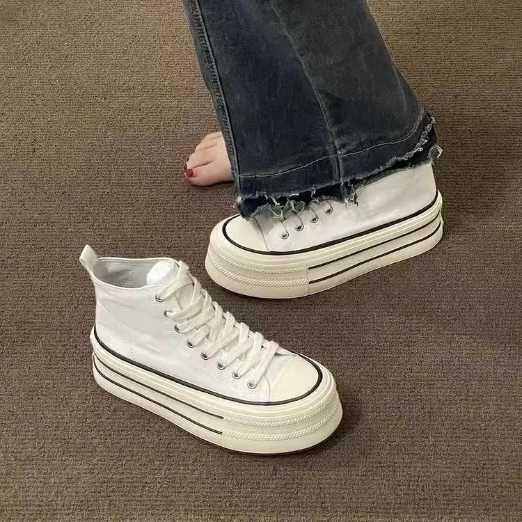 Трендовые парусиновые кеды хай-топ цвета слоновой кости: Корейский стиль, Толстая подошва, Увеличивающие рост, Идеальны для весны и осени. 39
Трендовые парусиновые кеды хай-топ цвета слоновой кости: Корейский стиль, Толстая подошва, Увеличивающие рост, Идеальны для весны и осени. 39