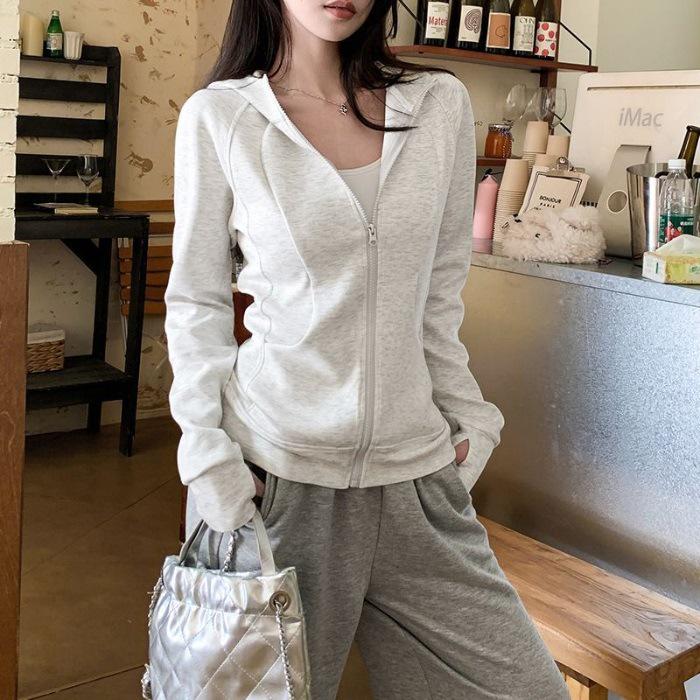 Women s Slim Fit Gray Hooded Sweatshirt - Korean Style Waist-cinching Cardigan with Long Sleeves, Fashionable and Versatile Design Extra Large
Women s Slim Fit Gray Hooded Sweatshirt - Korean Style Waist-cinching Cardigan with Long Sleeves, Fashionable and Versatile Design Extra Large