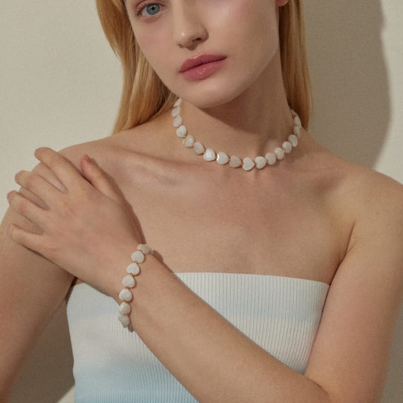 Favorite Noun Heart Stone Bracelet_White Medium
Favorite Noun Heart Stone Bracelet_White Medium