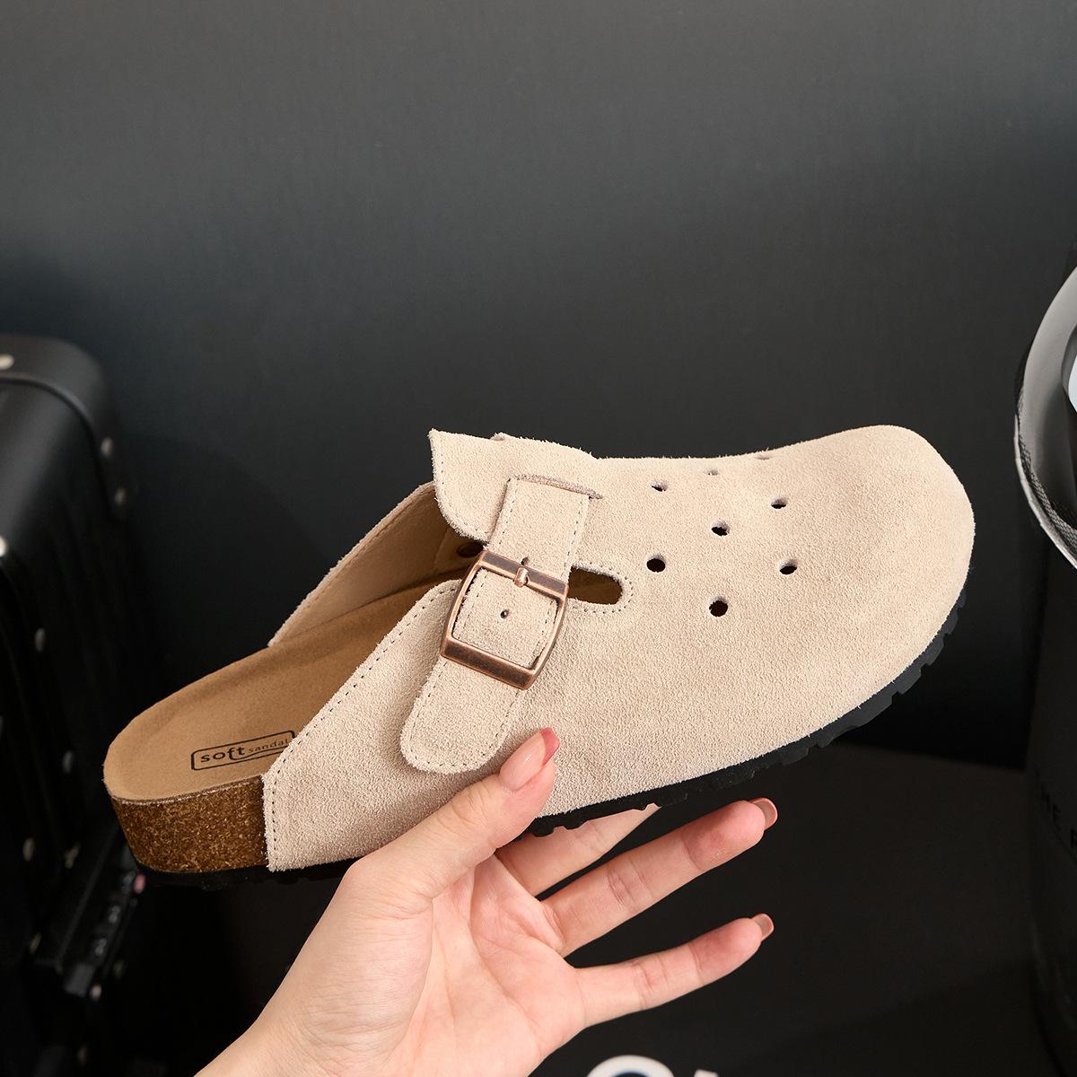 beige Birkenstocks, leather platform slippers, flat shoes outside, Japanese retro hole shoes, one pedal, sandals women s shoes 40
beige Birkenstocks, leather platform slippers, flat shoes outside, Japanese retro hole shoes, one pedal, sandals women s shoes 40