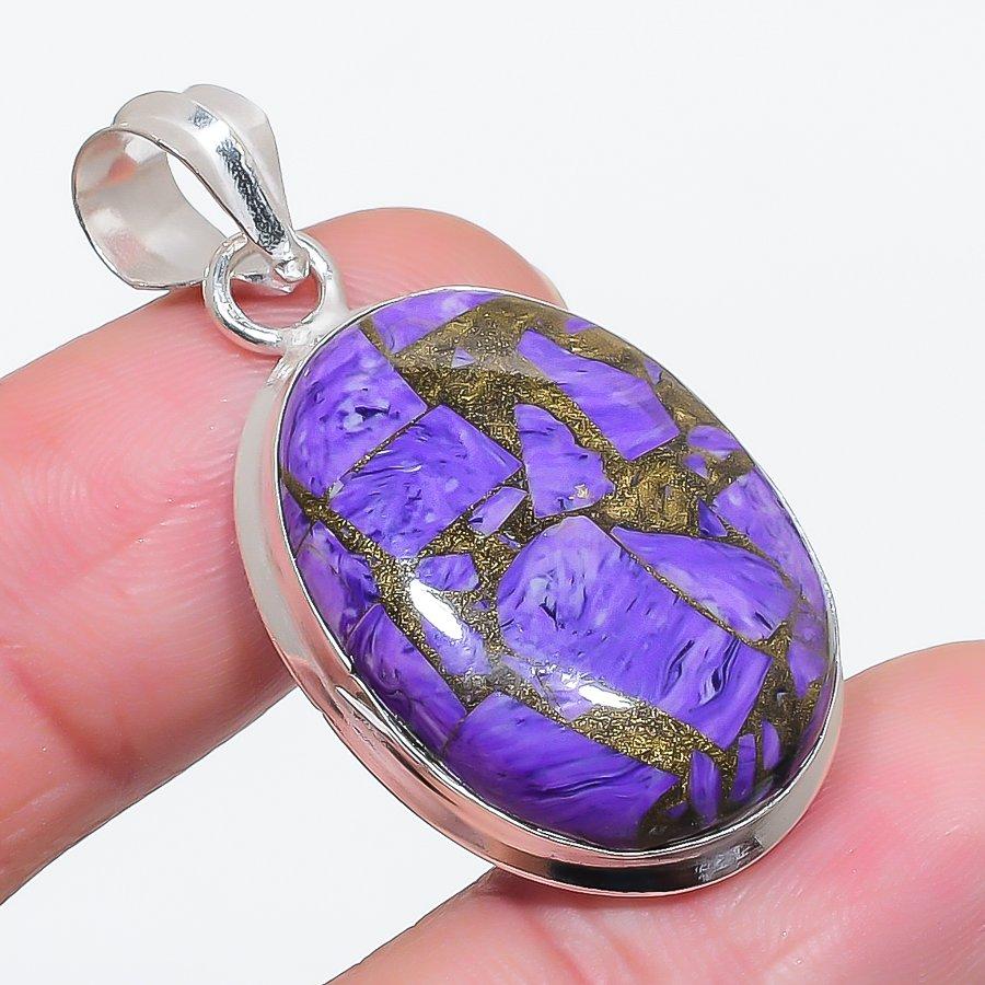 Natural Copper Blue Turquoise 925 Sterling Silver Jewelry Pendant 1.69 M0T73
Natural Copper Blue Turquoise 925 Sterling Silver Jewelry Pendant 1.69 M0T73