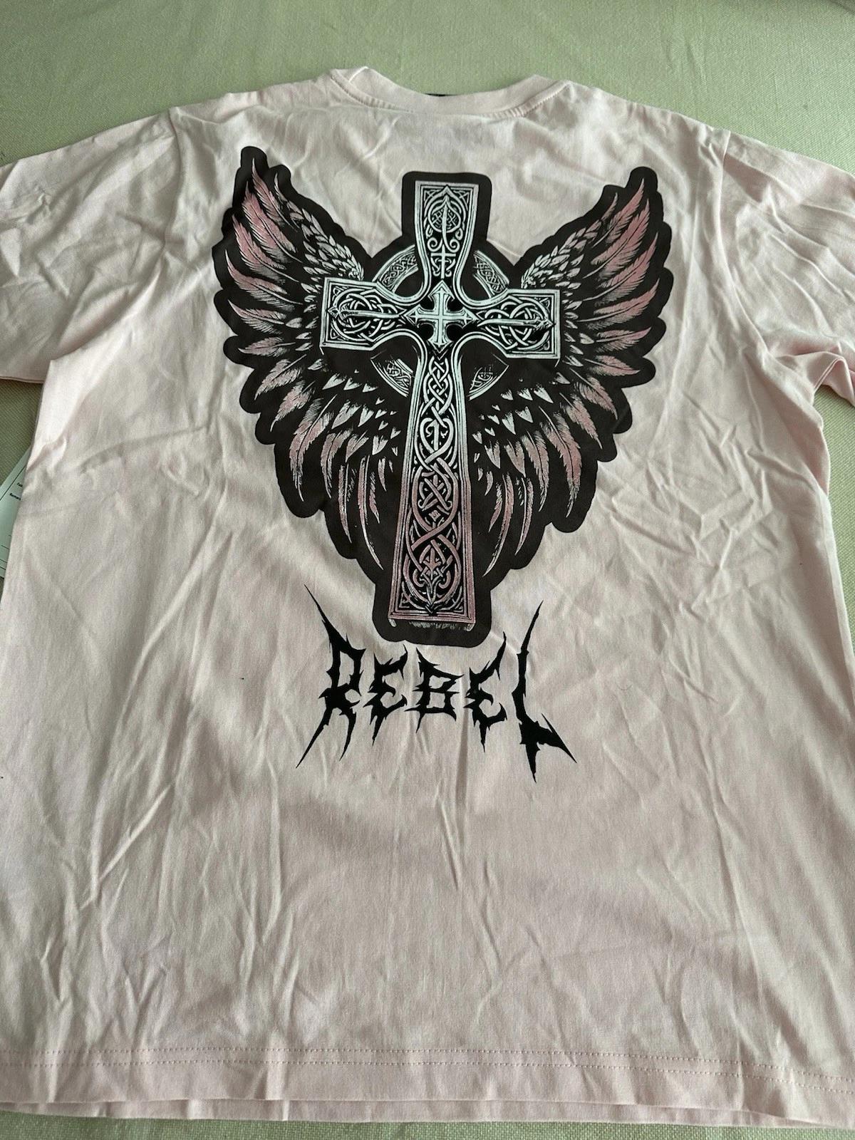Winged Celtic Cross Graphic design Lt Pink 100% Cotton T-shirt Mens Tees Top M Unisex L
Winged Celtic Cross Graphic design Lt Pink 100% Cotton T-shirt Mens Tees Top M Unisex L