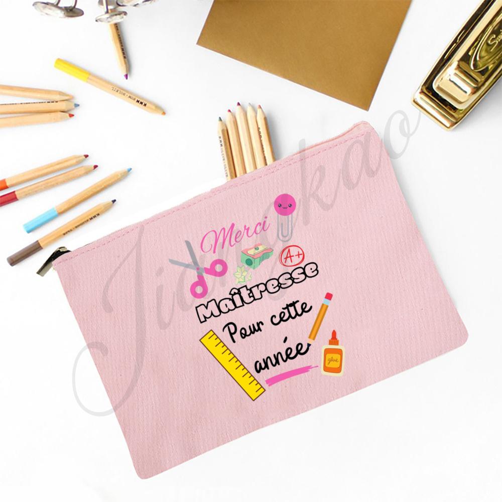 Merci Maitresse French Print Makeup Bag Travel Neceser Toiletry Storage Pouch School Pencil Bags Best Graduate Gift for Teacher
Merci Maitresse French Print Makeup Bag Travel Neceser Toiletry Storage Pouch School Pencil Bags Best Graduate Gift for Teacher