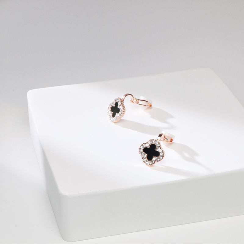 Clover Ear Stud Women s Sterling Silver Earrings Dignified Generous Style 2025 New Arrival Best Selling Ear Rings Fancy Accessible Luxury Ear Clip Rose Gold (small size 1.2cm) ear clip
Clover Ear Stud Women s Sterling Silver Earrings Dignified Generous Style 2025 New Arrival Best Selling Ear Rings Fancy Accessible Luxury Ear Clip Rose Gold (small size 1.2cm) ear clip