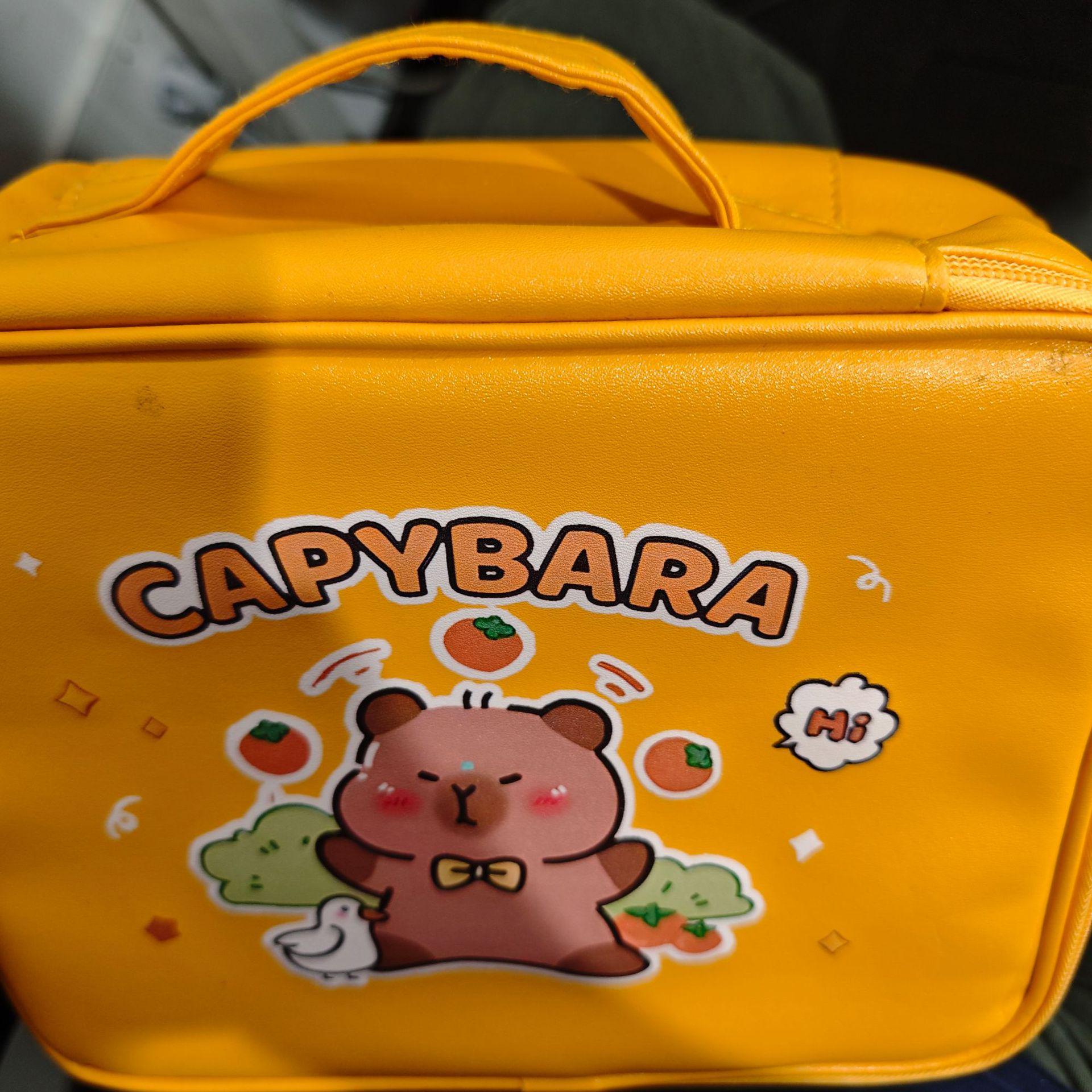 Подарочная коробка канцелярских товаров «Капибара»: Полный набор школьных принадлежностей для возвращения в школу или дня рождения - Идеально для девочек No Specifications
Подарочная коробка канцелярских товаров «Капибара»: Полный набор школьных принадлежностей для возвращения в школу или дня рождения - Идеально для девочек No Specifications