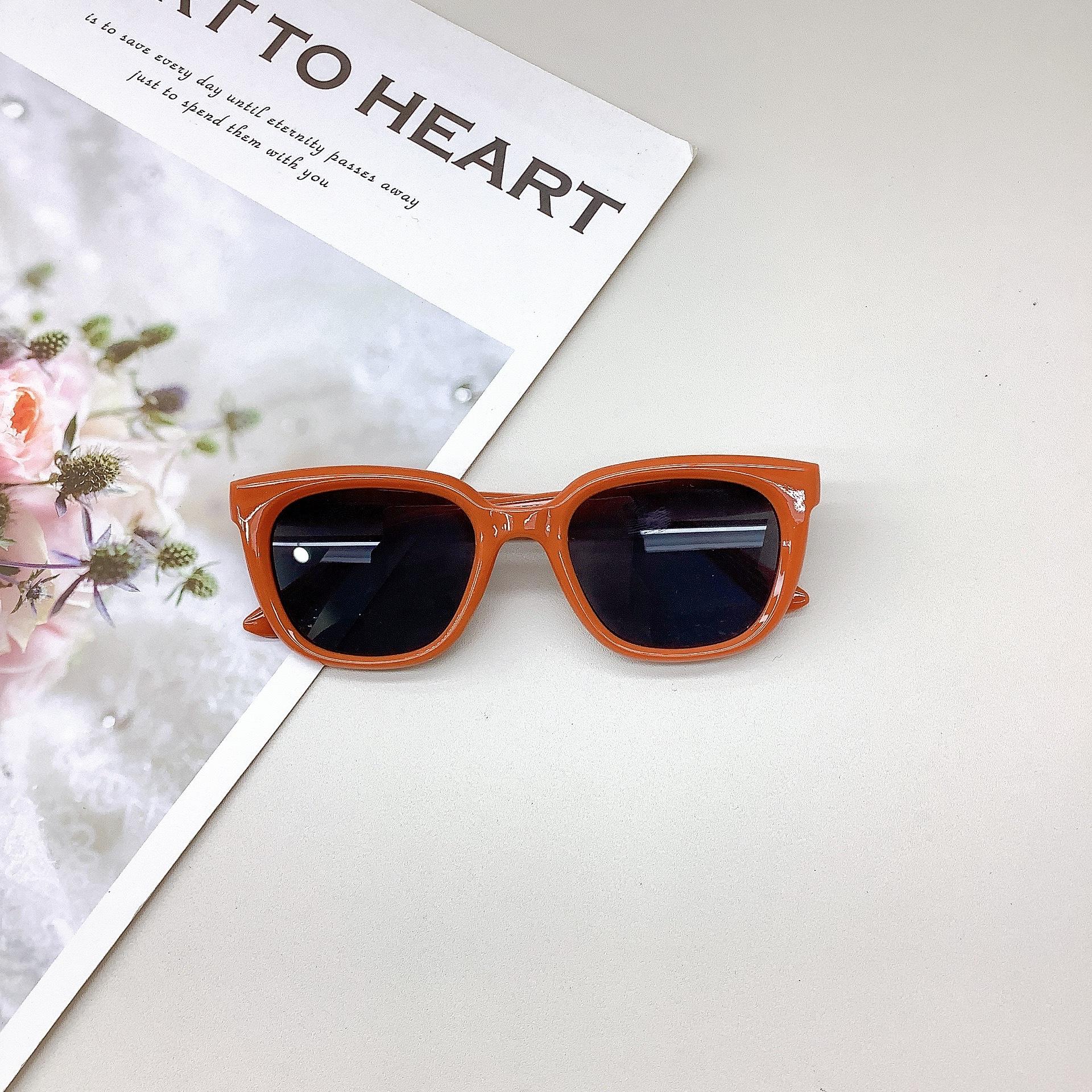 Модные солнцезащитные очки для путешествий с защитой от ультрафиолета для детей, солнцезащитные очки для мальчиков, вогнутые модные очки
Модные солнцезащитные очки для путешествий с защитой от ультрафиолета для детей, солнцезащитные очки для мальчиков, вогнутые модные очки