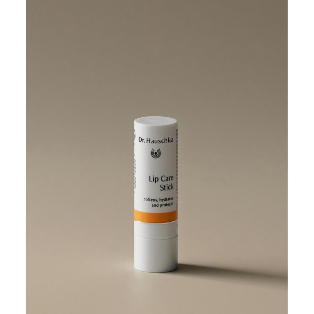 Drhauschka Lip Care Stick 5 lip care sticks
Drhauschka Lip Care Stick 5 lip care sticks