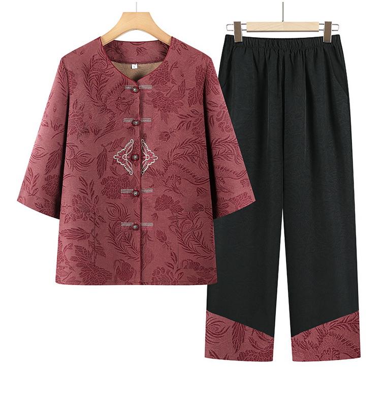 Chinese Style Summer Cardigan & Shirt Set for Middle-Aged and Elderly Women - Three-Quarter Sleeve Grandma Outfit 2XL (100-120 Jin)
Chinese Style Summer Cardigan & Shirt Set for Middle-Aged and Elderly Women - Three-Quarter Sleeve Grandma Outfit 2XL (100-120 Jin)
