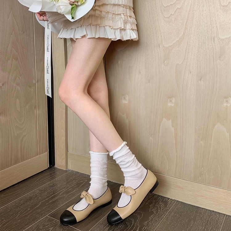 -Princess Nini Xiaoxiangfeng round head bow flat ballet single shoes female Mary Jane 43 чорний
-Princess Nini Xiaoxiangfeng round head bow flat ballet single shoes female Mary Jane 43 чорний