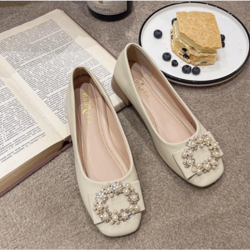 Pearl buckle princess shallow mouth single shoes versatile women s shoes autumn soft leather soft sole pedal light flat beanie shoes 40
Pearl buckle princess shallow mouth single shoes versatile women s shoes autumn soft leather soft sole pedal light flat beanie shoes 40