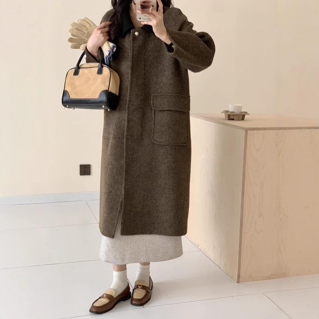 Новый стиль воротник контрастный узор елочка двухстороннее шерстяное пальто корейский стиль кукольный воротник свободное шерстяное пальто для женщин M
Новый стиль воротник контрастный узор елочка двухстороннее шерстяное пальто корейский стиль кукольный воротник свободное шерстяное пальто для женщин M