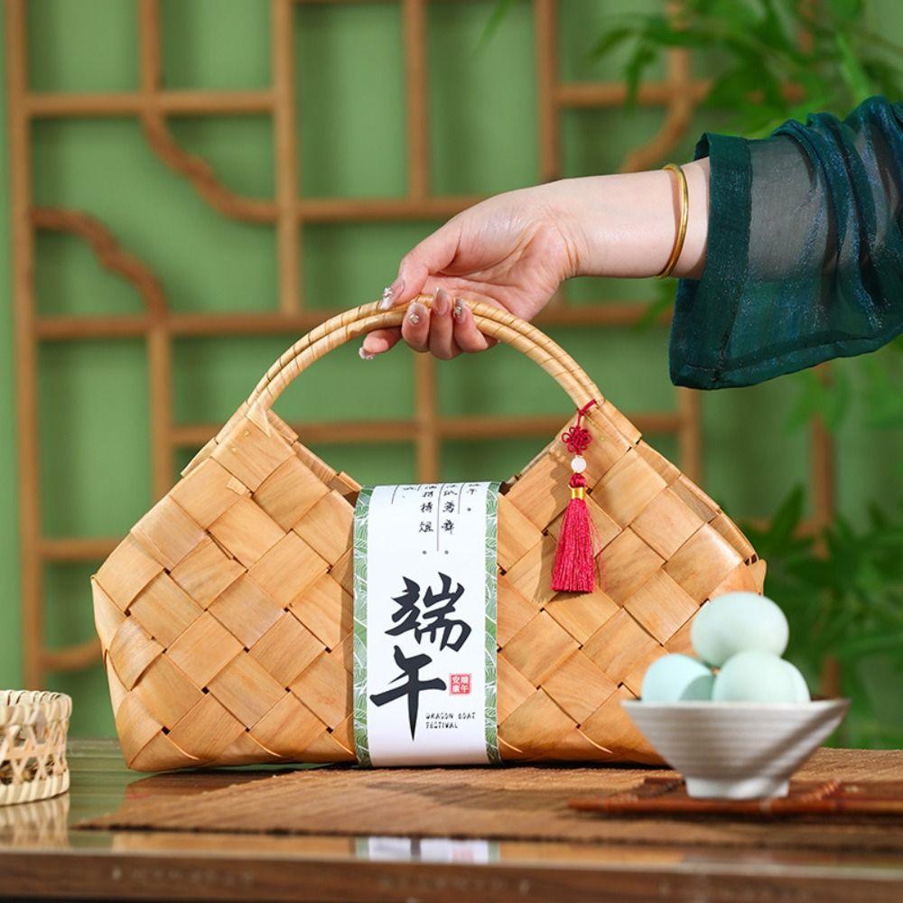 Wooden Packaging Gift Basket Natural Hand-held Basket Portable Storage Box Dragon Boat Festival Style 1
Wooden Packaging Gift Basket Natural Hand-held Basket Portable Storage Box Dragon Boat Festival Style 1