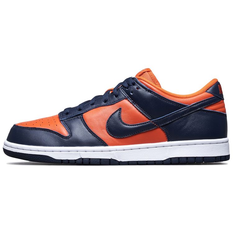 Nike Кроссовки унисекс Dunk Low SP Champ Colors Синий университетский оранжевый морской CU1727-800
Nike Кроссовки унисекс Dunk Low SP Champ Colors Синий университетский оранжевый морской CU1727-800