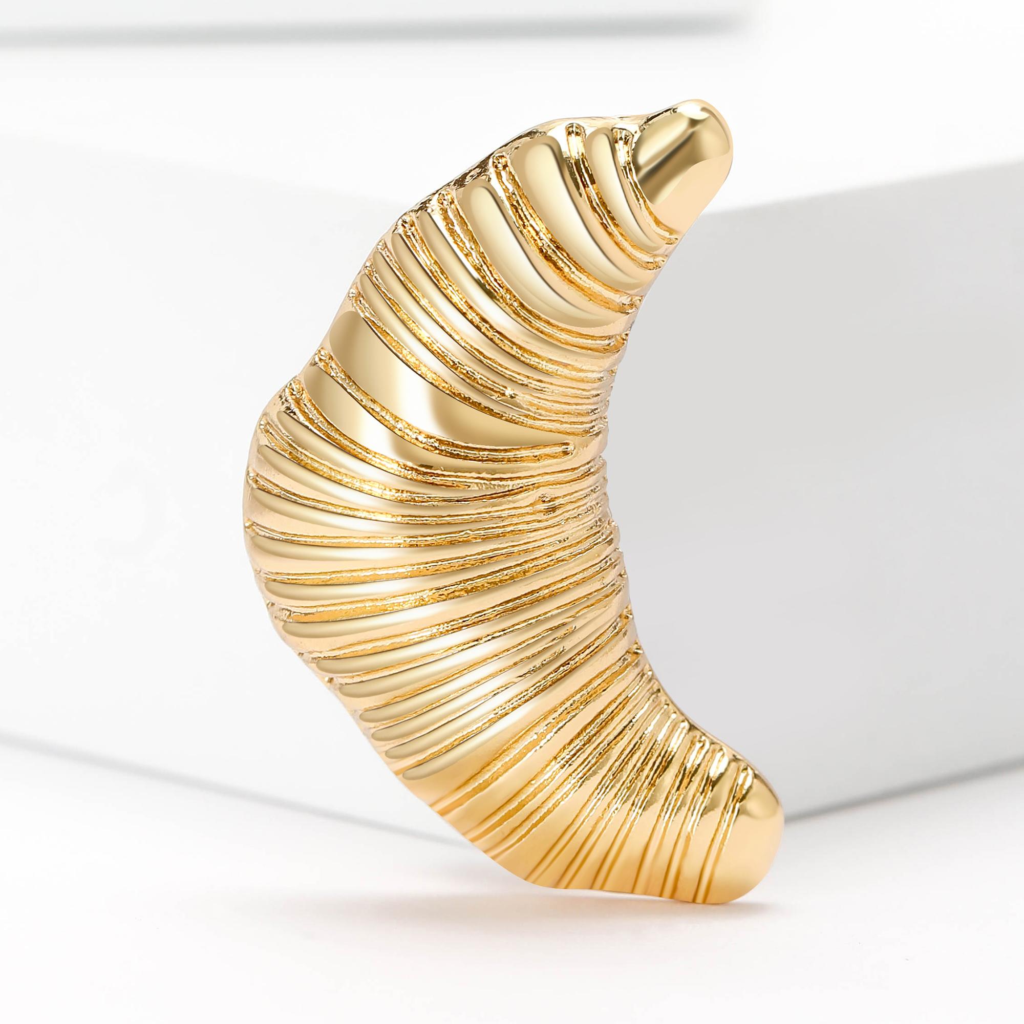 Enamel Croissant Brooches for Women Unisex Animal Cow Pin Horns Lapel Pins Banquet Party Backpack Gifts Jewelry Accessories
Enamel Croissant Brooches for Women Unisex Animal Cow Pin Horns Lapel Pins Banquet Party Backpack Gifts Jewelry Accessories
