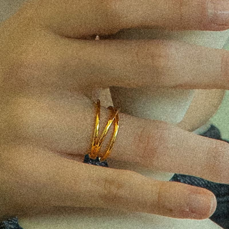 GETMEBLING Two Line Twisted SILVER (R125-wh)
GETMEBLING Two Line Twisted SILVER (R125-wh)