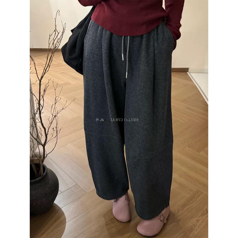 Fleece-Lined Maternity Pants: Autumn/Winter, Outdoor Casual, No Belly Support, Comfortable Fit, Postpartum Wear XL
Fleece-Lined Maternity Pants: Autumn/Winter, Outdoor Casual, No Belly Support, Comfortable Fit, Postpartum Wear XL
