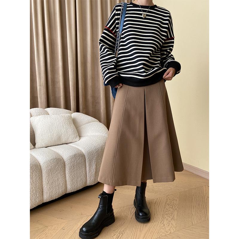 Sinan French Striped Contrast Round Neck Loose Plus Velvet Sweatshirt SN4694
Sinan French Striped Contrast Round Neck Loose Plus Velvet Sweatshirt SN4694