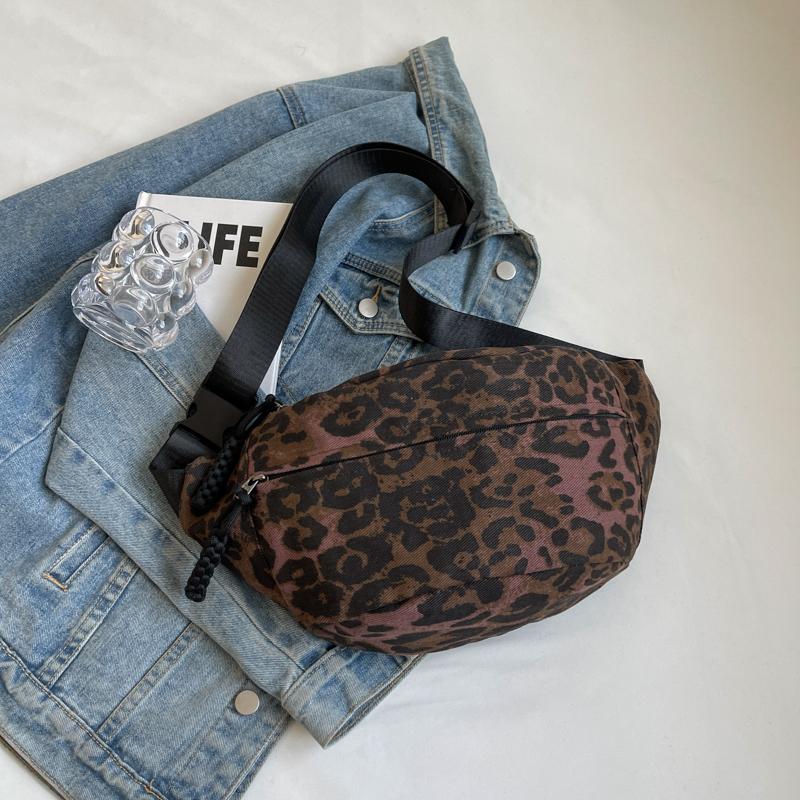 Универсальная сумка через плечо большой емкости в Корейском стиле, женская новая модная сумка через плечо с леопардовым принтом, сумка на плечо, сумка для клецок 37x18x10cm кофейный
Универсальная сумка через плечо большой емкости в Корейском стиле, женская новая модная сумка через плечо с леопардовым принтом, сумка на плечо, сумка для клецок 37x18x10cm кофейный