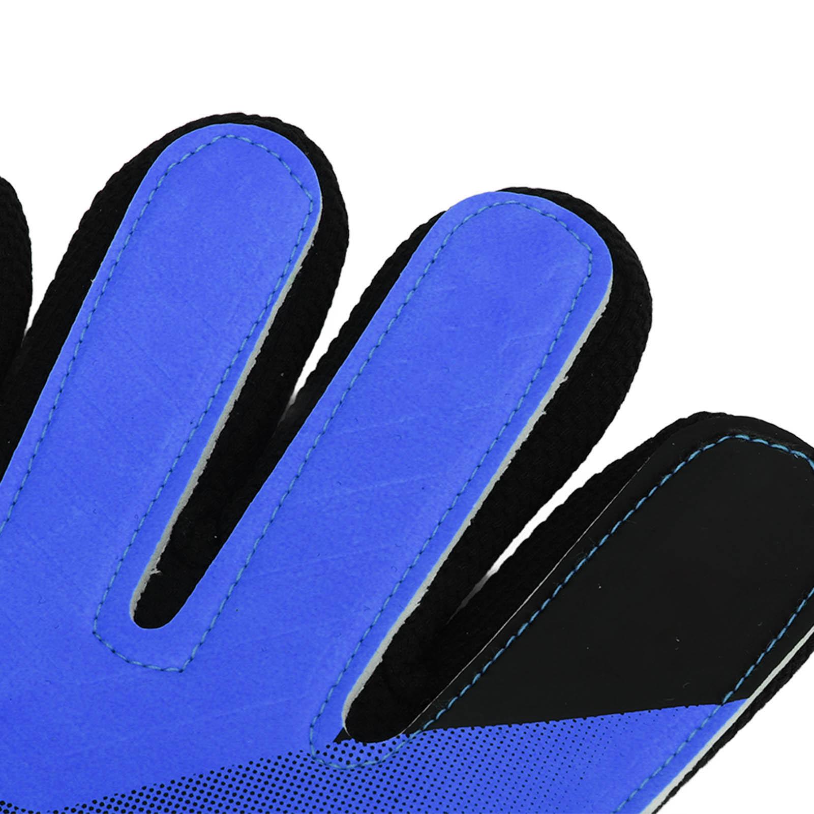 1 Pair Kids Goalkeeper Gloves Children Football Goal Keeper Gloves Anti Slip Exercise Gloves Blue
1 Pair Kids Goalkeeper Gloves Children Football Goal Keeper Gloves Anti Slip Exercise Gloves Blue